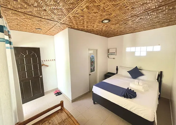 Hotel Azure Camotes San Francisco (Cebu)