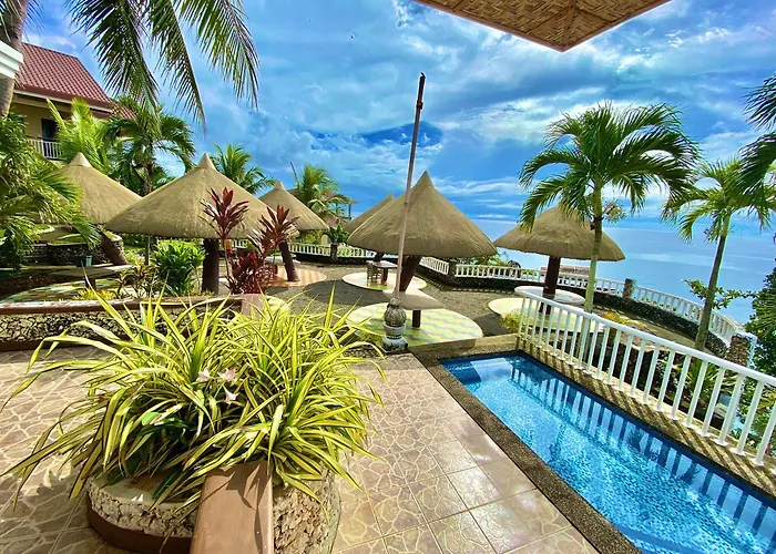 Azure Camotes Hotel 4*